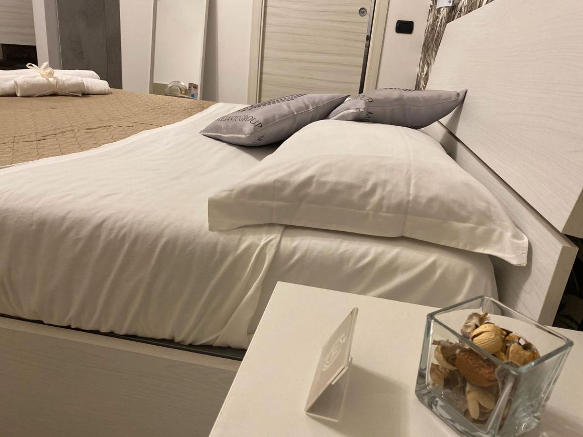 נאפולי Montesantogroup Amalfi Room מראה חיצוני תמונה